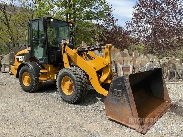 CAT 907H Utovarivači na kotačima