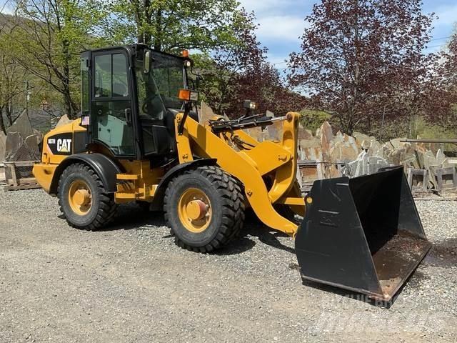 CAT 907H Utovarivači na kotačima