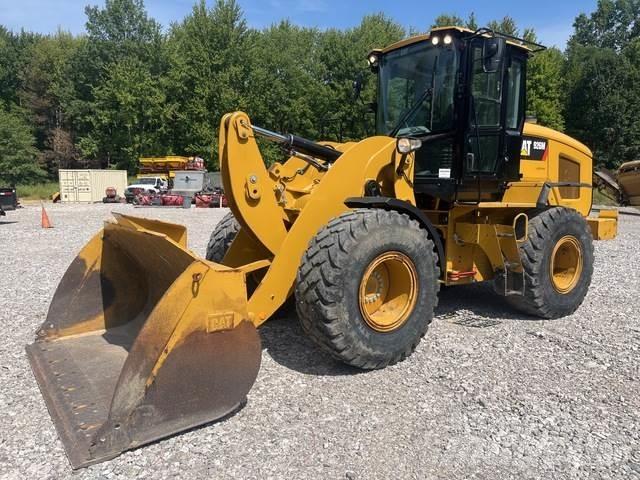 CAT 926M Utovarivači na kotačima