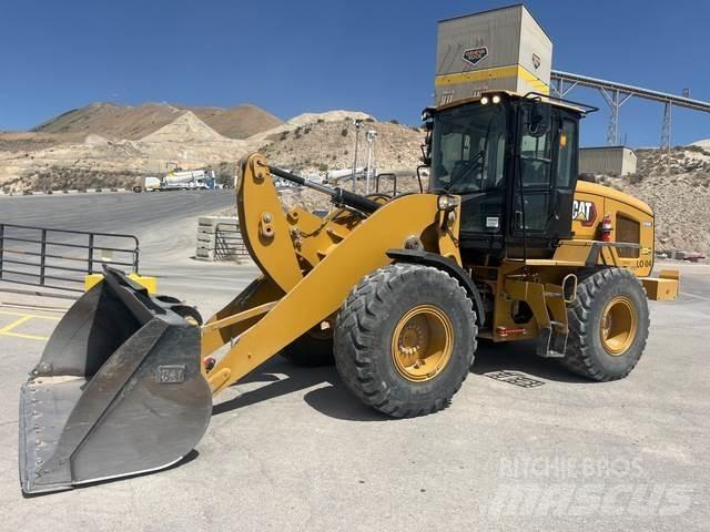 CAT 926M Utovarivači na kotačima