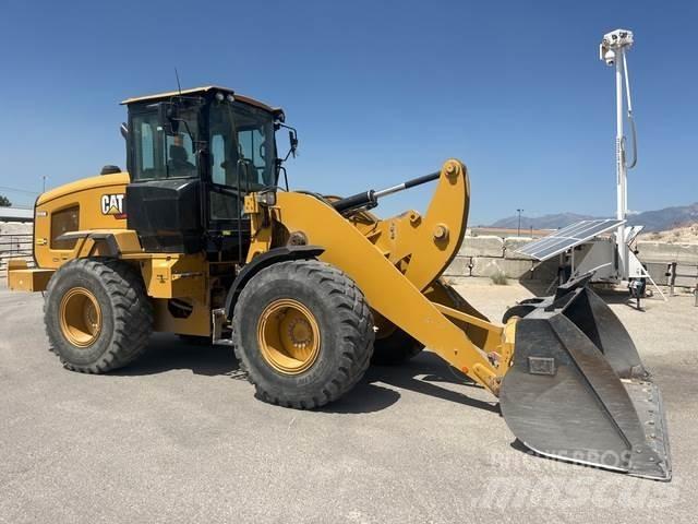 CAT 926M Utovarivači na kotačima