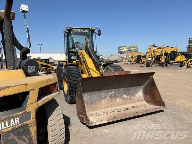 CAT 930G Utovarivači na kotačima