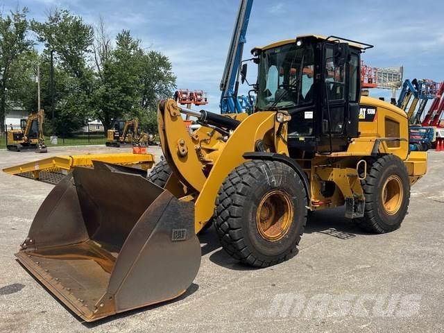CAT 930M Utovarivači na kotačima