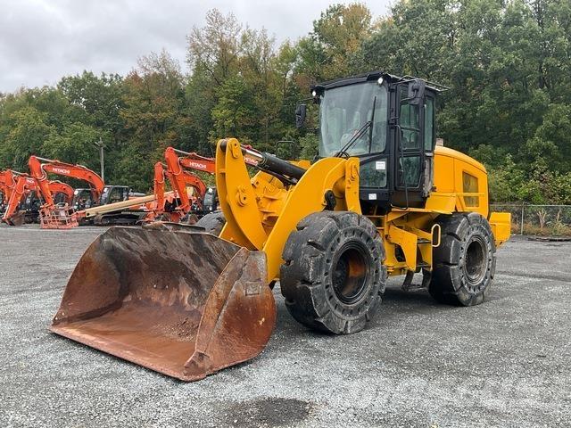 CAT 930M Utovarivači na kotačima