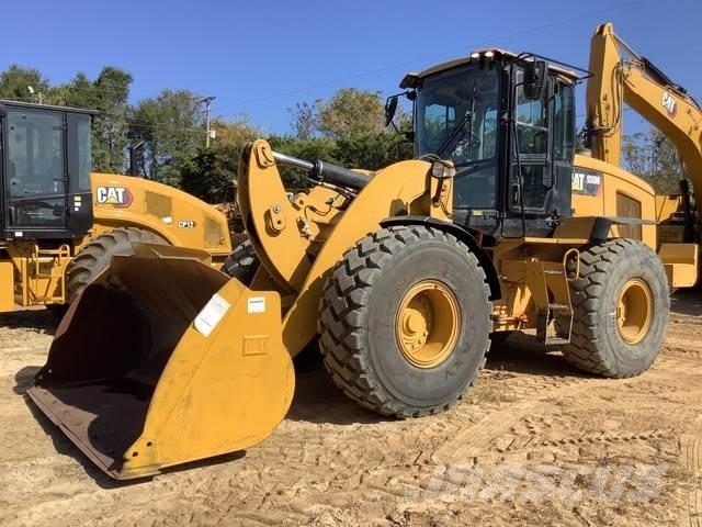 CAT 938M Utovarivači na kotačima