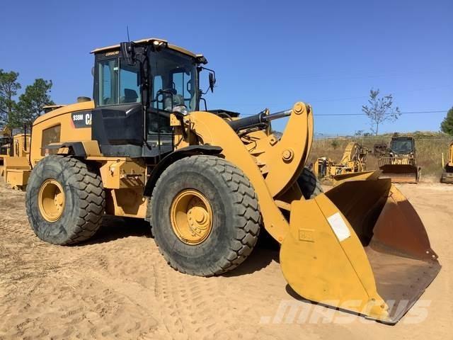 CAT 938M Utovarivači na kotačima