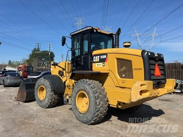 CAT 938M Utovarivači na kotačima