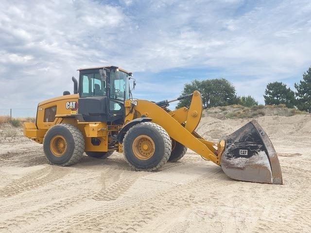 CAT 938M Utovarivači na kotačima