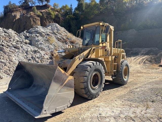 CAT 950F Utovarivači na kotačima