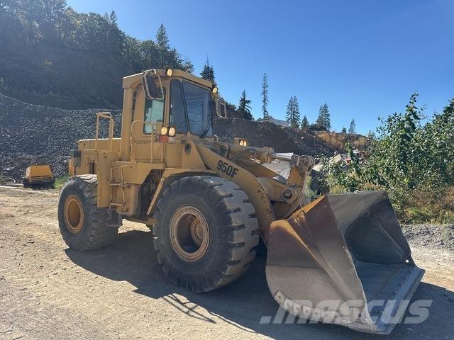 CAT 950F Utovarivači na kotačima