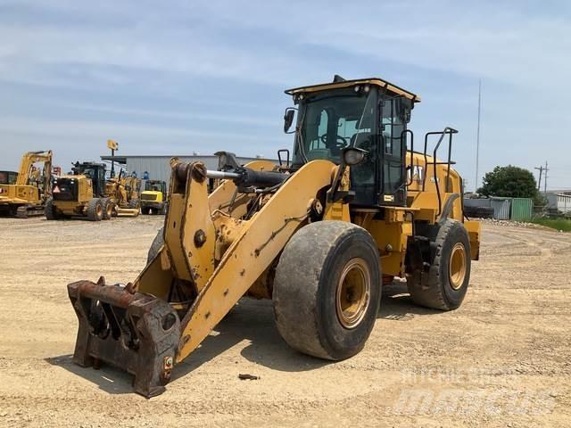 CAT 950M Utovarivači na kotačima