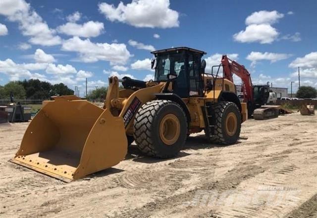 CAT 972 Utovarivači na kotačima