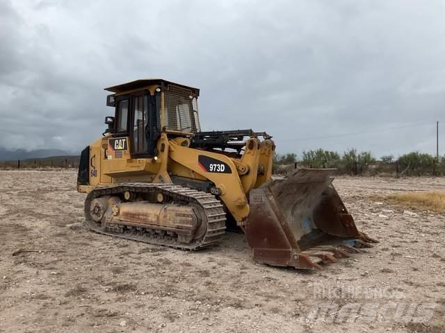 CAT 973D Utovarivači gusjeničari