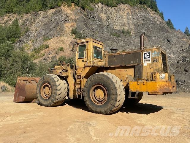 CAT 988B Utovarivači na kotačima