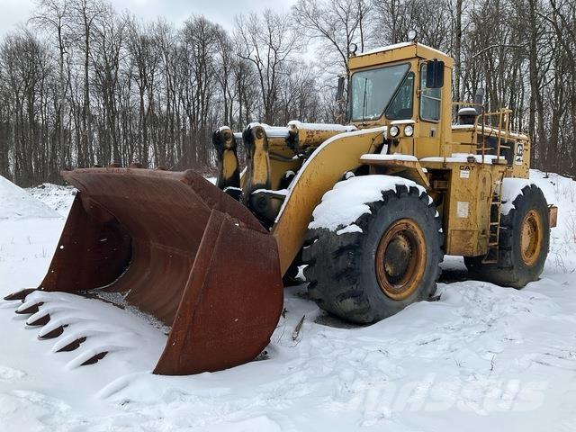 CAT 988B Utovarivači na kotačima