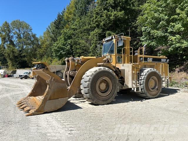CAT 988F Utovarivači na kotačima