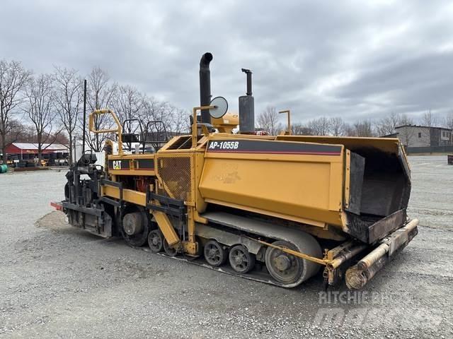 CAT AP-1055B Asfaltni finišeri