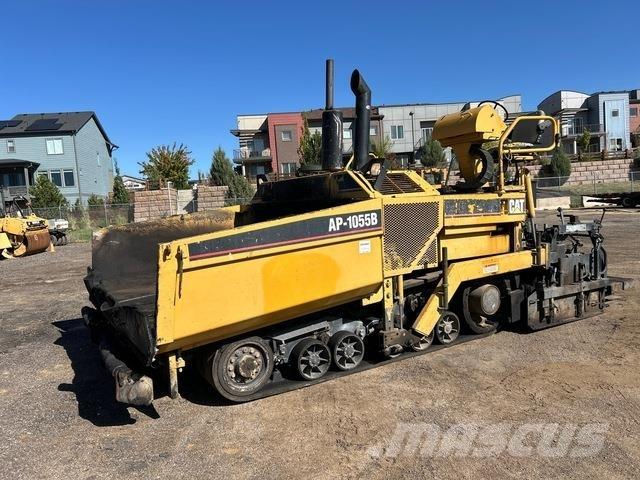 CAT AP-1055B Asfaltni finišeri