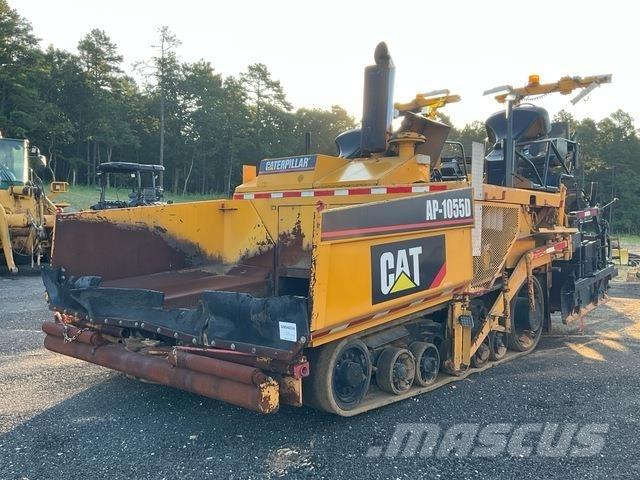 CAT AP-1055D Asfaltni finišeri