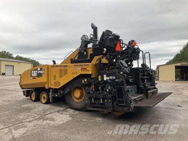 CAT AP1000F Asfaltni finišeri