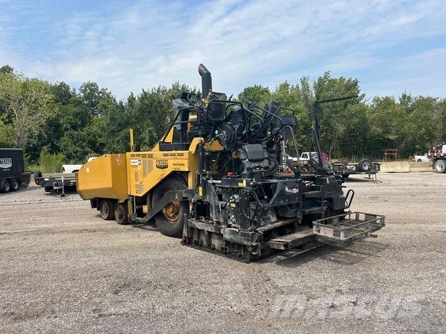 CAT AP600F Asfaltni finišeri