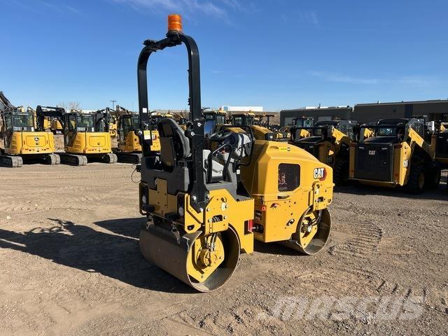 CAT CB2.5 Valjci sa dvojnim bubnjem