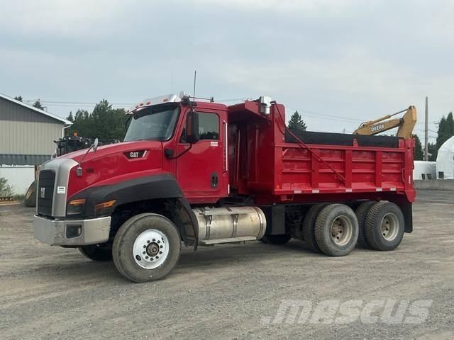 CAT CT660S Kiper kamioni