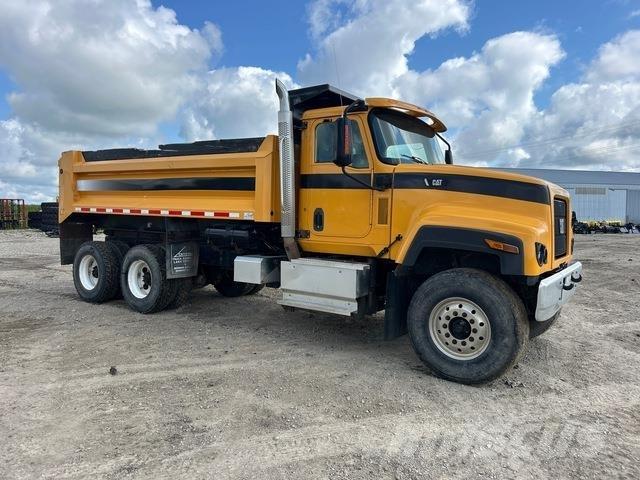 CAT CT681SG Kiper kamioni
