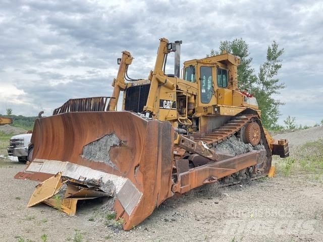 CAT D10N Buldožeri gusjeničari