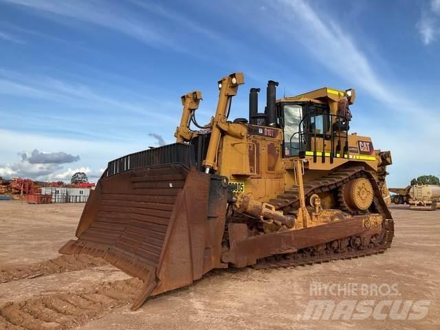 CAT D10T Buldožeri gusjeničari