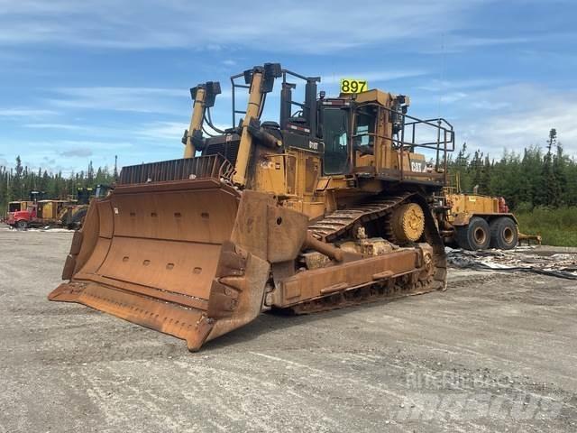 CAT D10T Buldožeri gusjeničari