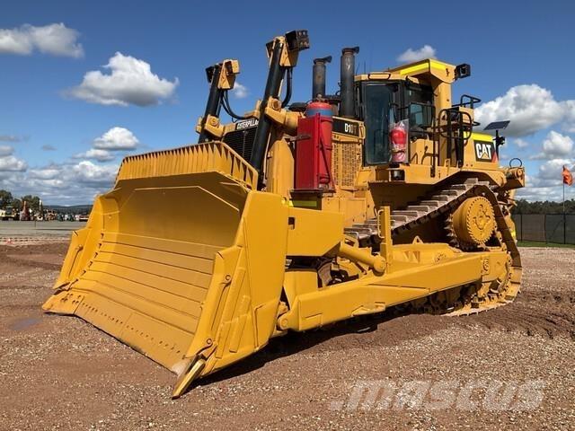 CAT D10T Buldožeri gusjeničari