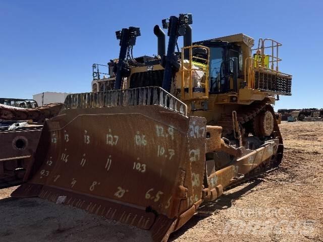 CAT D10T2 Buldožeri gusjeničari