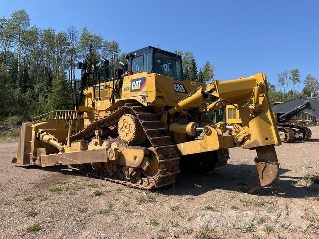 CAT D10T2 Buldožeri gusjeničari