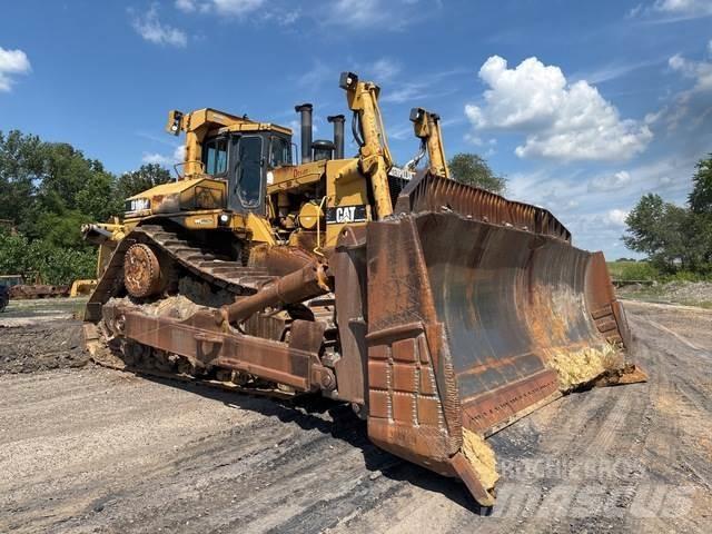 CAT D11R Buldožeri gusjeničari