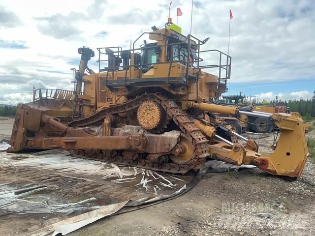 CAT D11T Buldožeri gusjeničari
