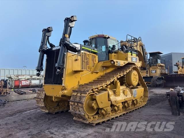 CAT D11T Buldožeri gusjeničari