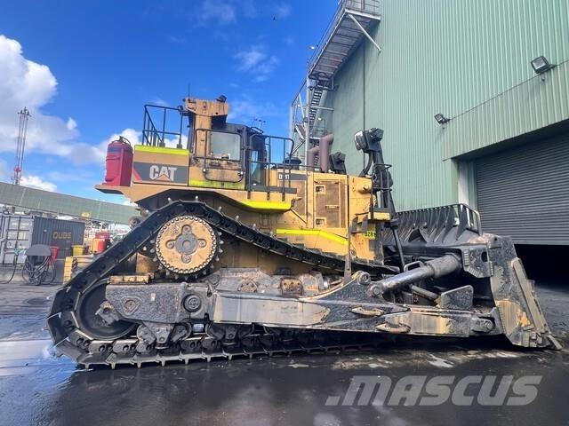 CAT D11T Buldožeri gusjeničari