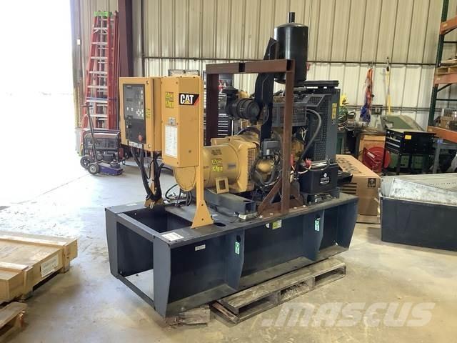 CAT D25-6 Dizel agregati