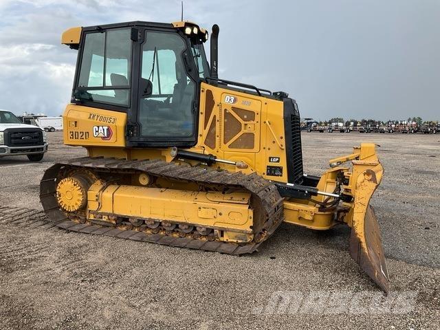 CAT D3 LGP Buldožeri gusjeničari