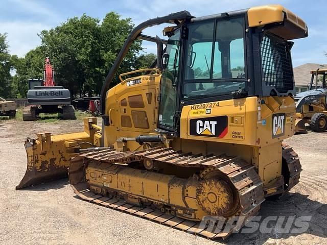 CAT D4K2 LGP Buldožeri gusjeničari