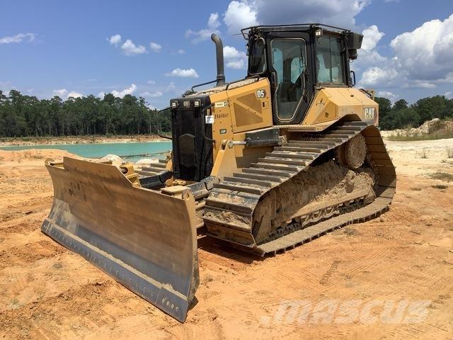 CAT D5 LGP Buldožeri gusjeničari