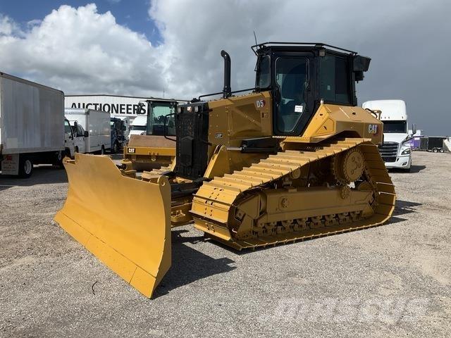 CAT D5 LGP Buldožeri gusjeničari
