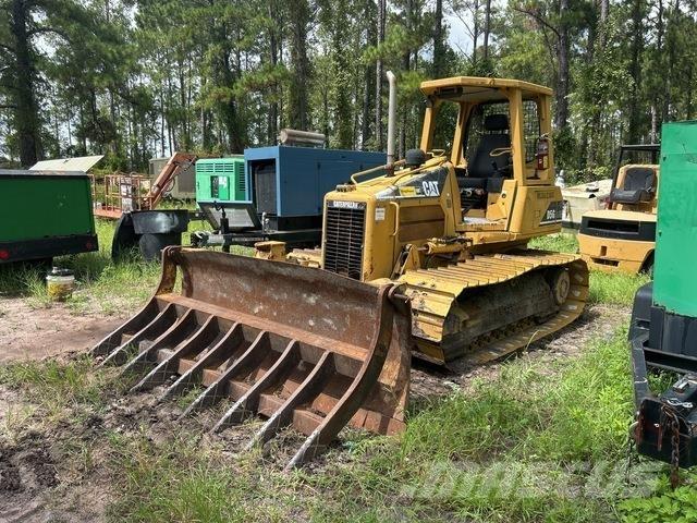CAT D5G LGP Buldožeri gusjeničari