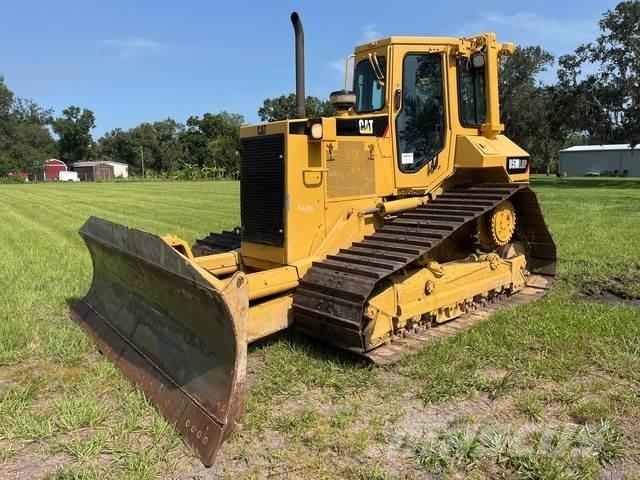 CAT D5M LGP Buldožeri gusjeničari