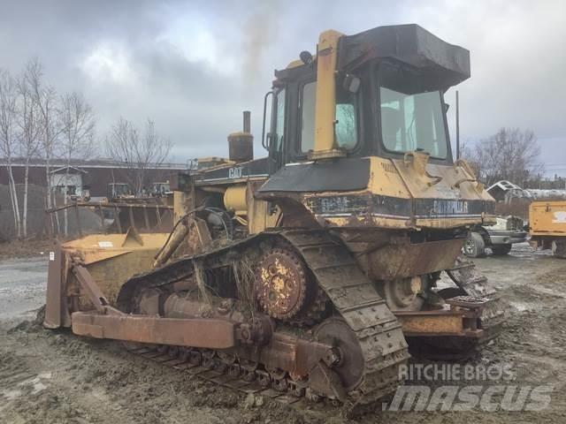 CAT D6 Buldožeri gusjeničari