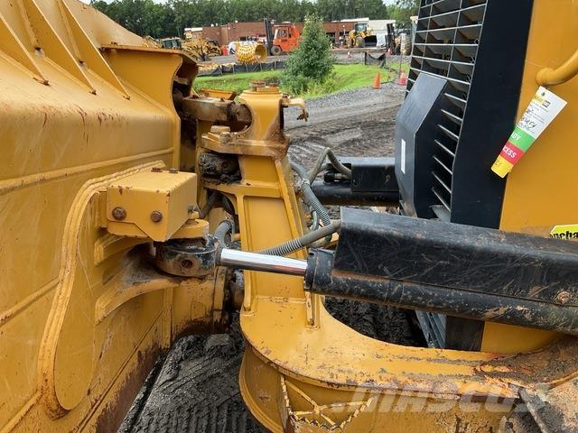 CAT D6K2 LGP Buldožeri gusjeničari
