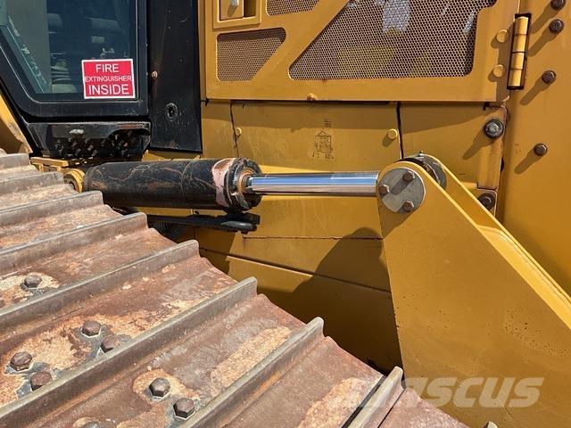 CAT D6N LGP Buldožeri gusjeničari