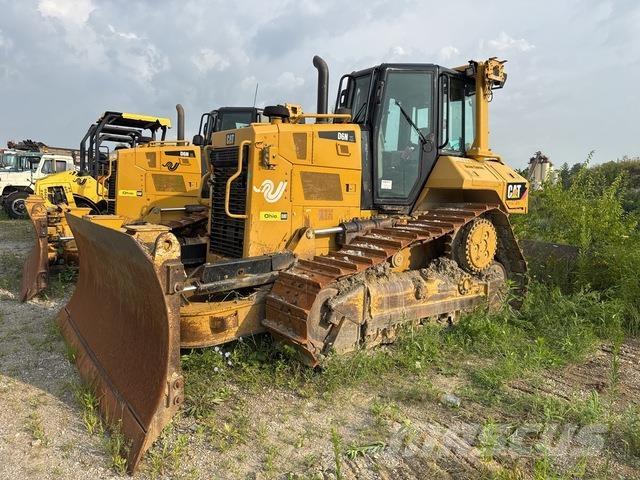 CAT D6N XL Buldožeri gusjeničari