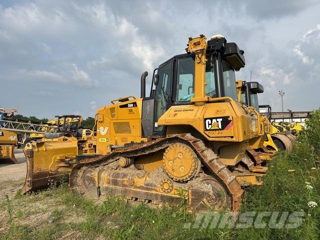CAT D6N XL Buldožeri gusjeničari